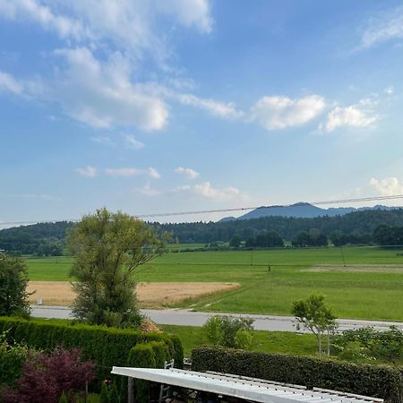 Guesthouse Stremljan Ljubljana Медводе Екстериор снимка