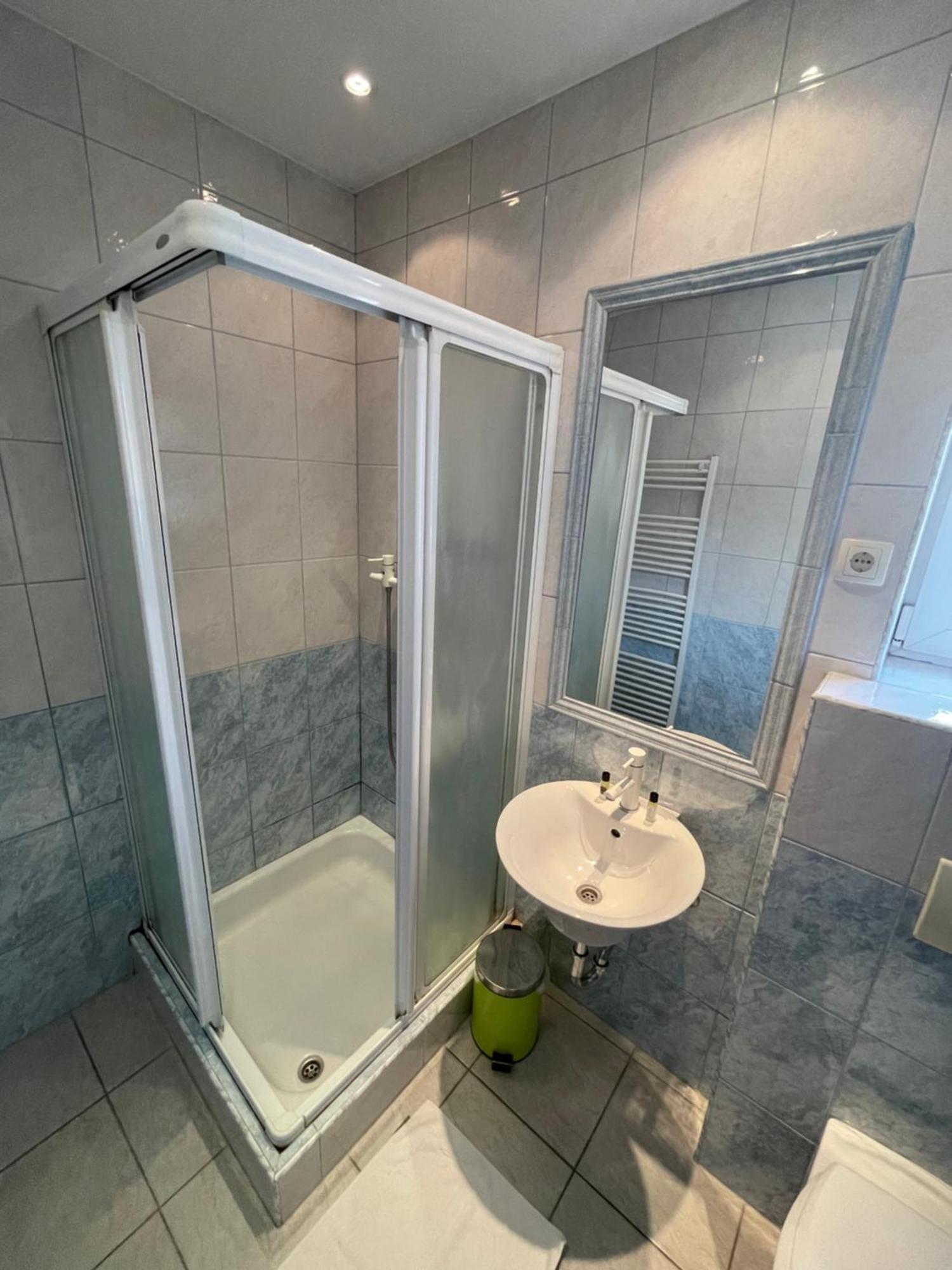Guesthouse Stremljan Ljubljana Медводе Екстериор снимка